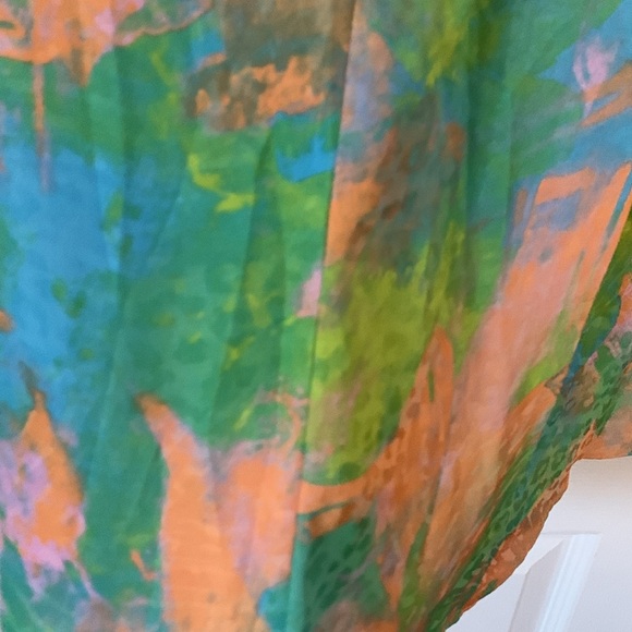 Women’s Current Air Margot Top Blouse Fluttering Sleeve Multicolored V-Neck Sz S - Picture 7 of 8